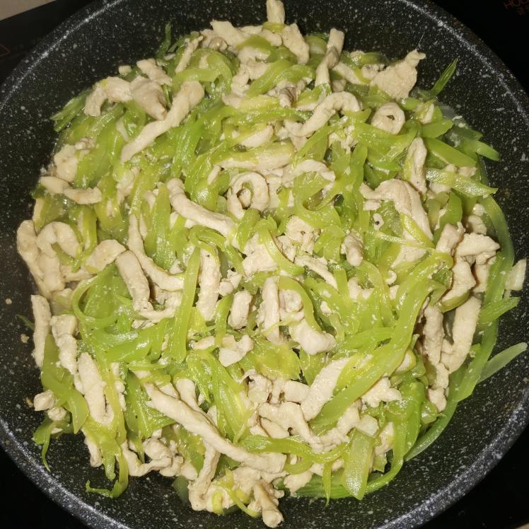 莴笋鸡胸肉低脂的做法