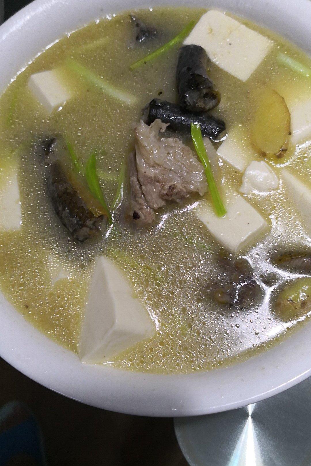 最爱赞赞做的鳝鱼豆腐汤