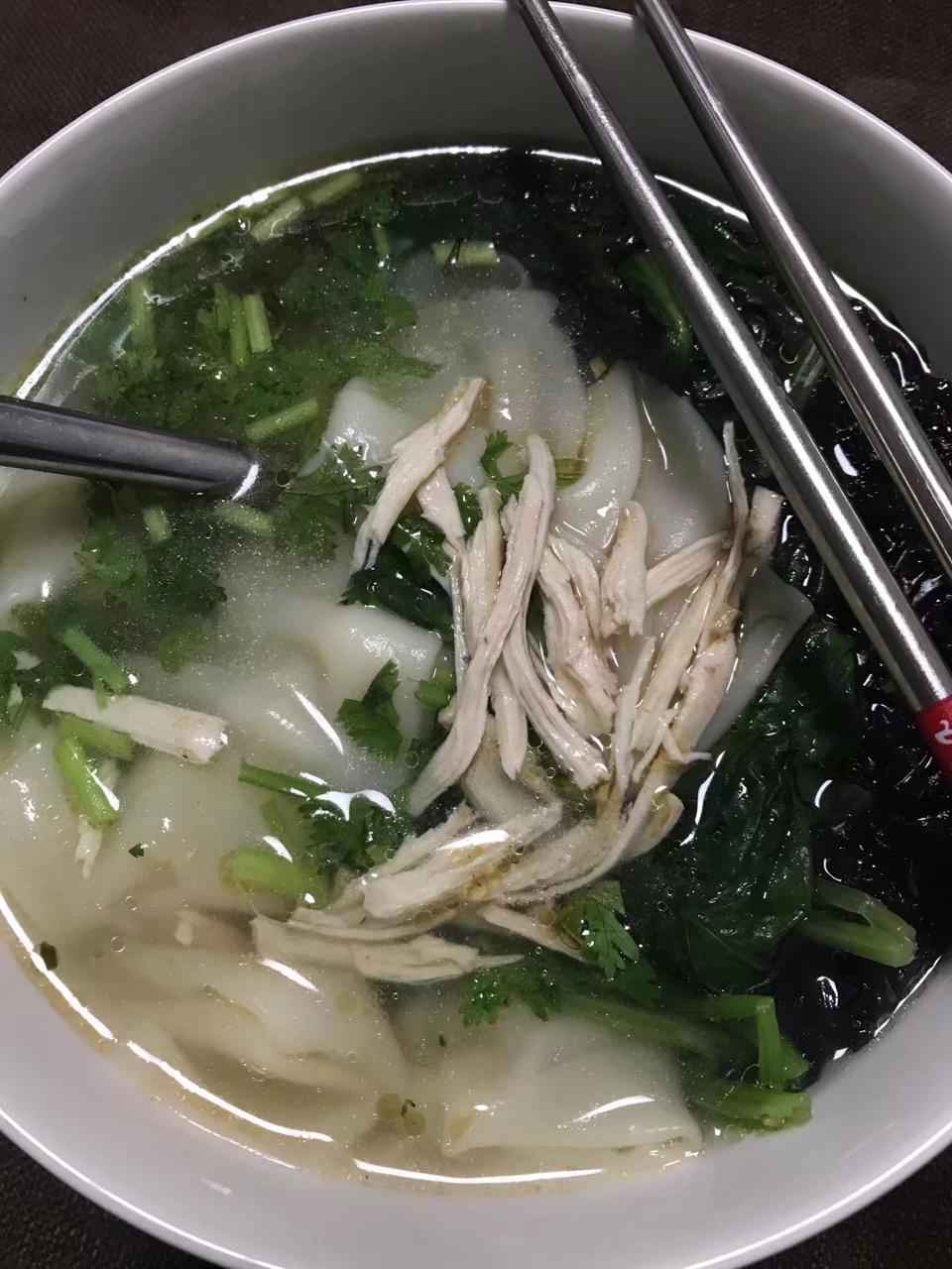国营小吃店的鲜肉小馄饨