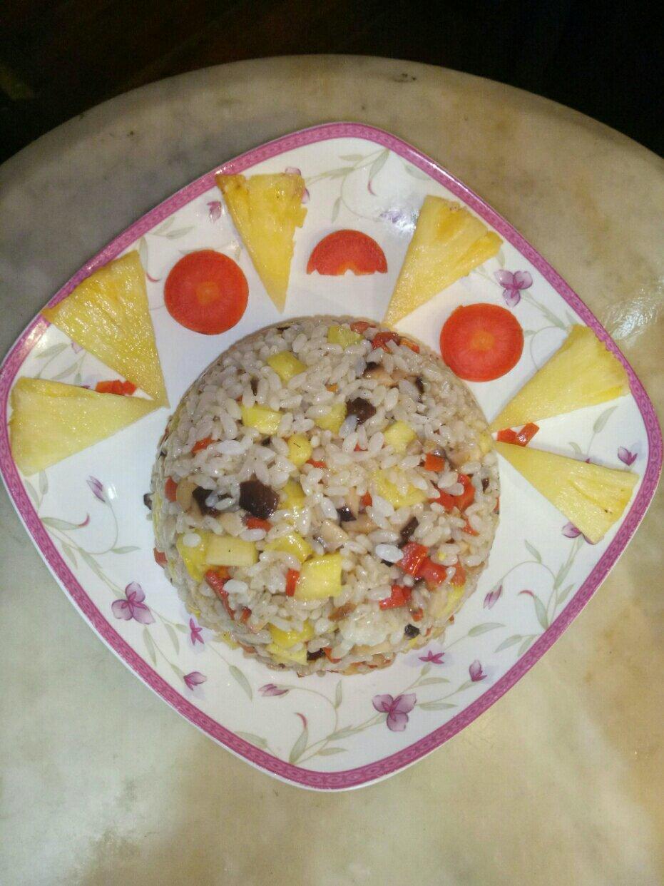 菠萝炒饭
