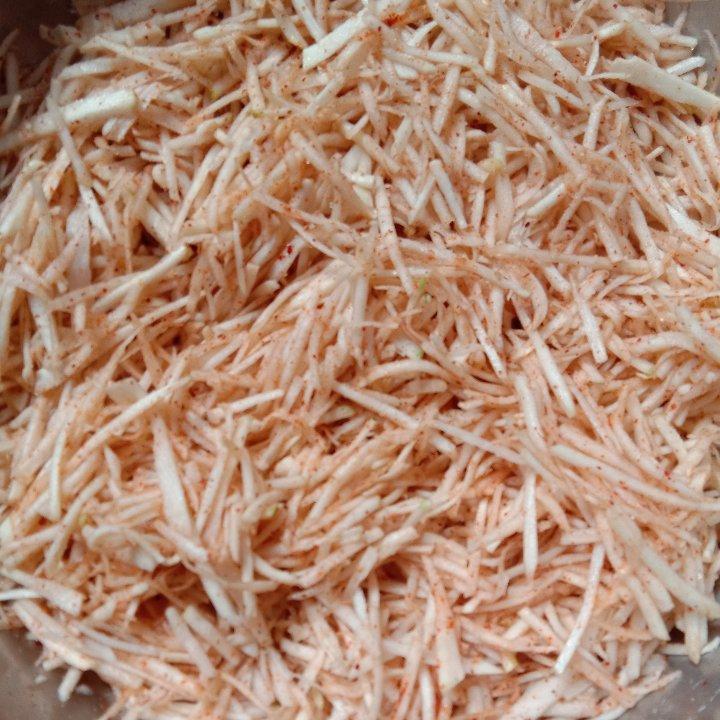 腌芥菜疙瘩（憋辣菜丝）—刺激好吃的小咸菜