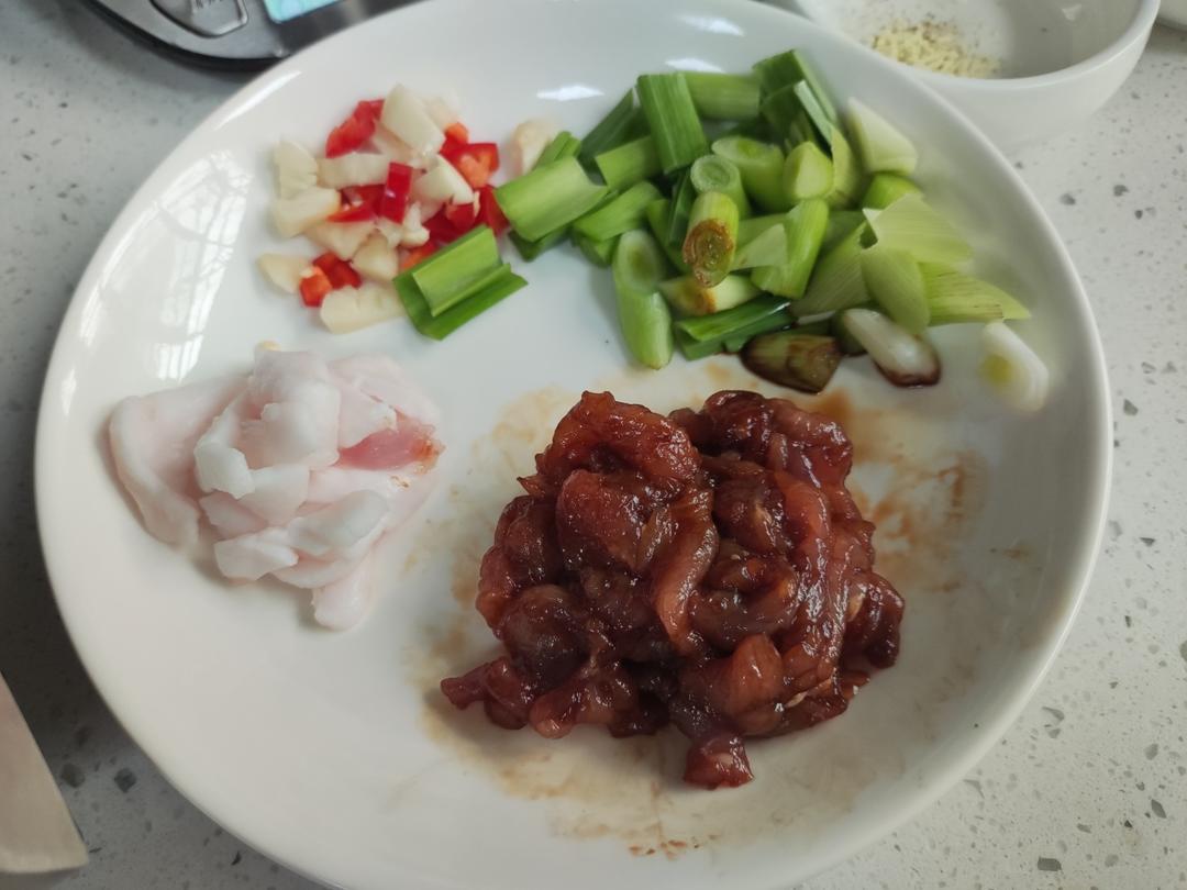 醴陵小炒肉的做法 步骤1