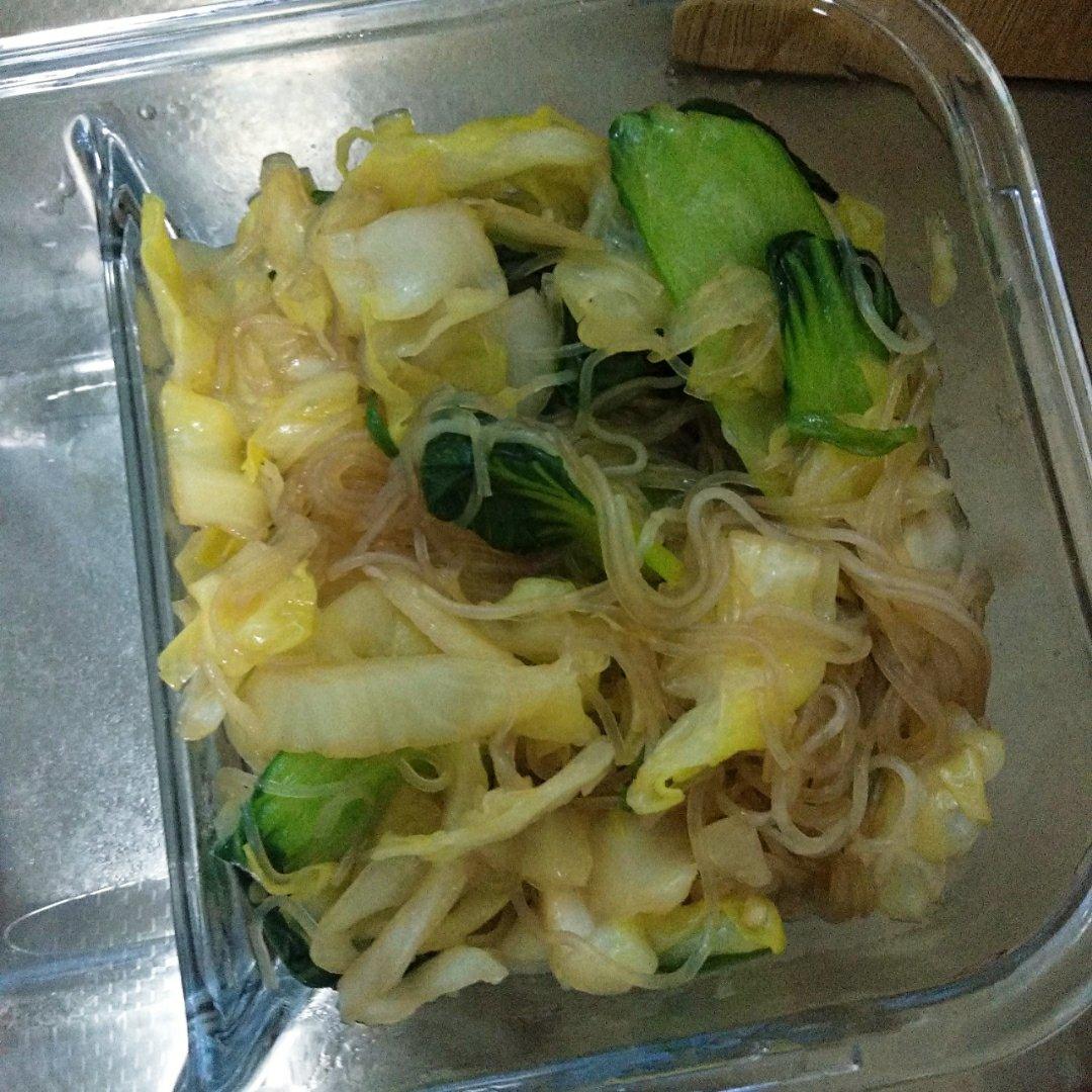 卷心菜炒粉丝 Glass noodles with Cabbage