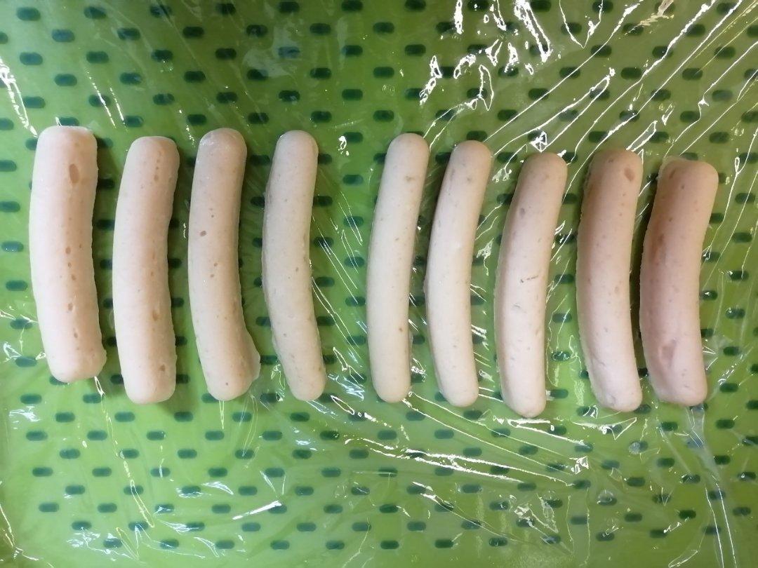 爆浆三文鱼肠  宝宝辅食食谱