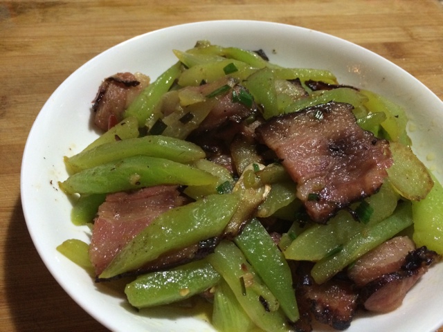莴笋炒腊肉