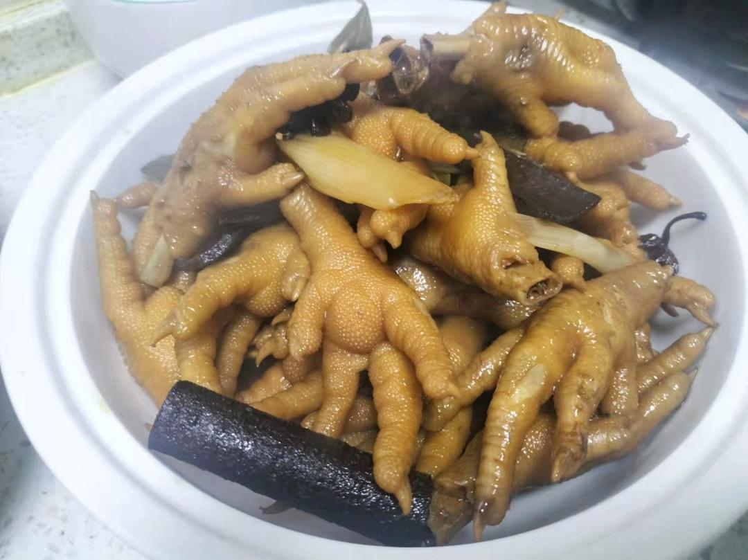 卤鸡爪