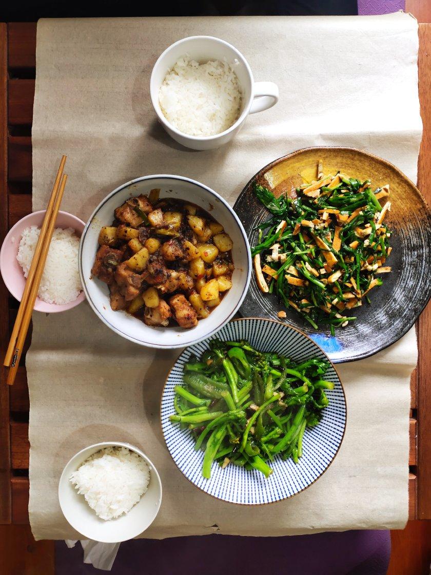土豆烧排骨
