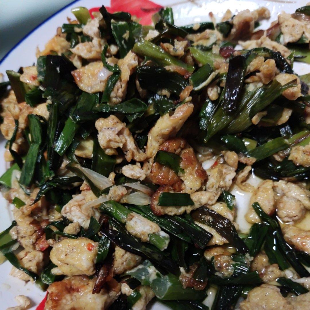 韭菜炒鸡蛋——三分钟快手下饭菜 掌握火候的秘诀