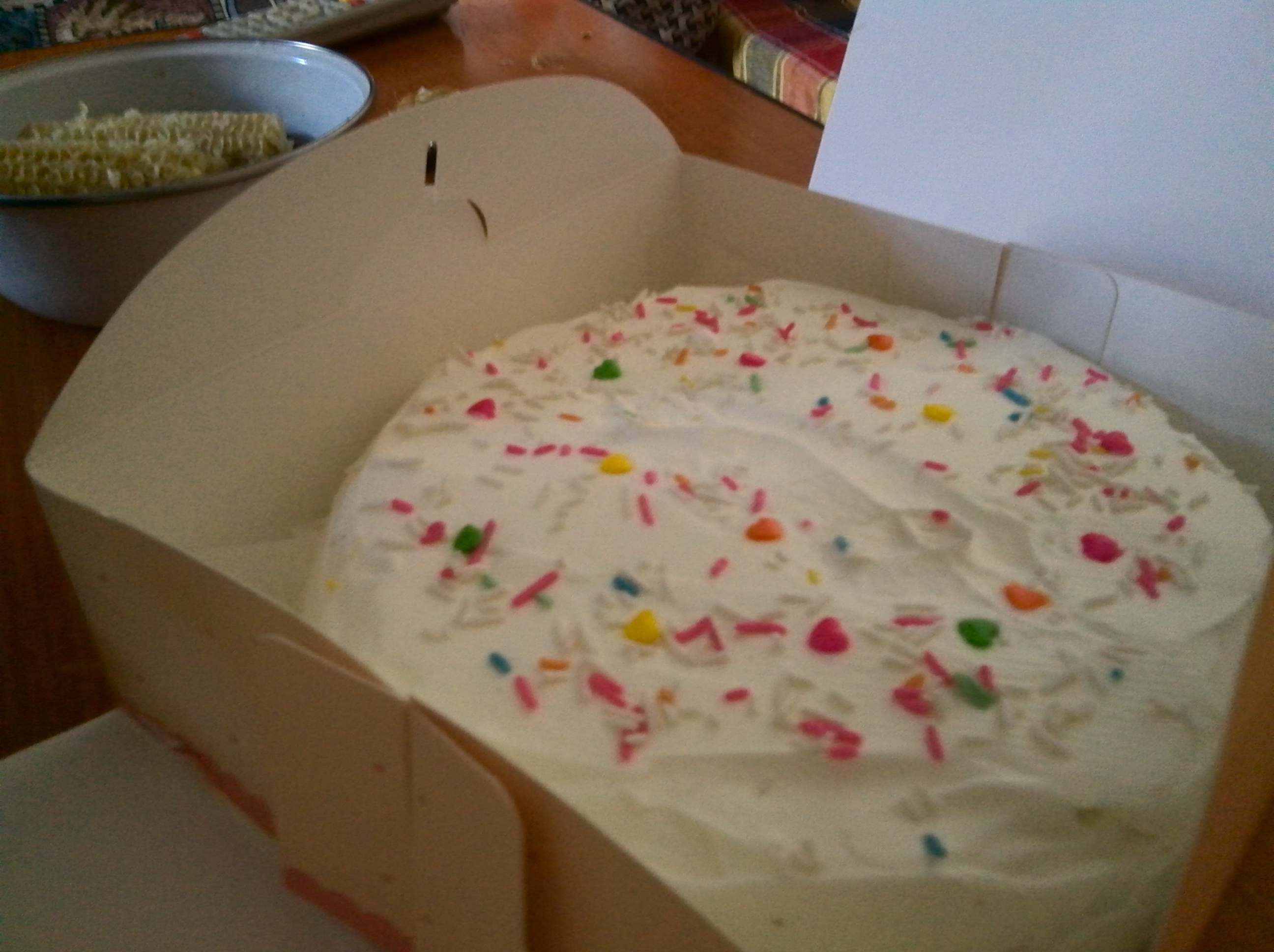 奶油水果装饰蛋糕