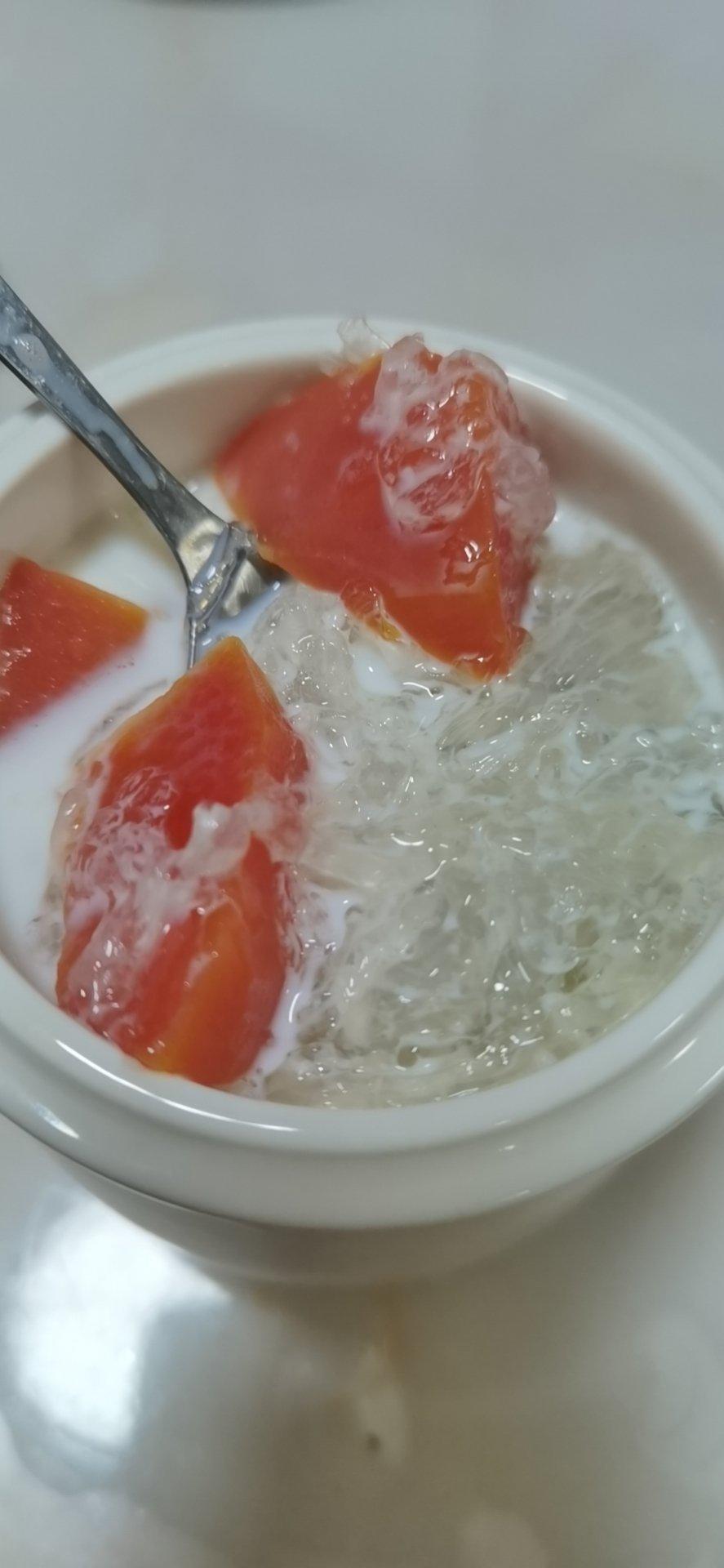 木瓜牛奶炖燕窝