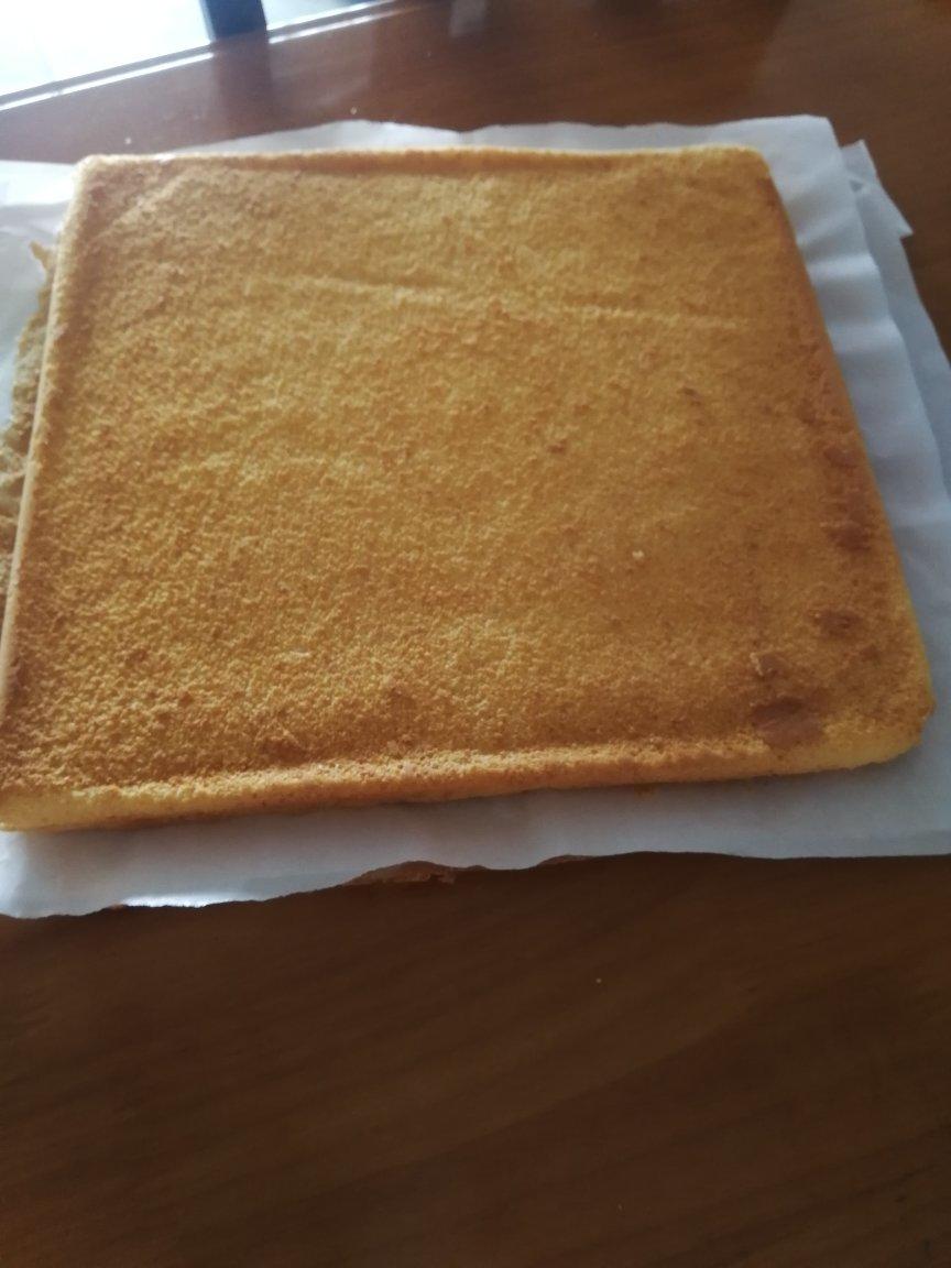 藕粉Q弹戚风蛋糕