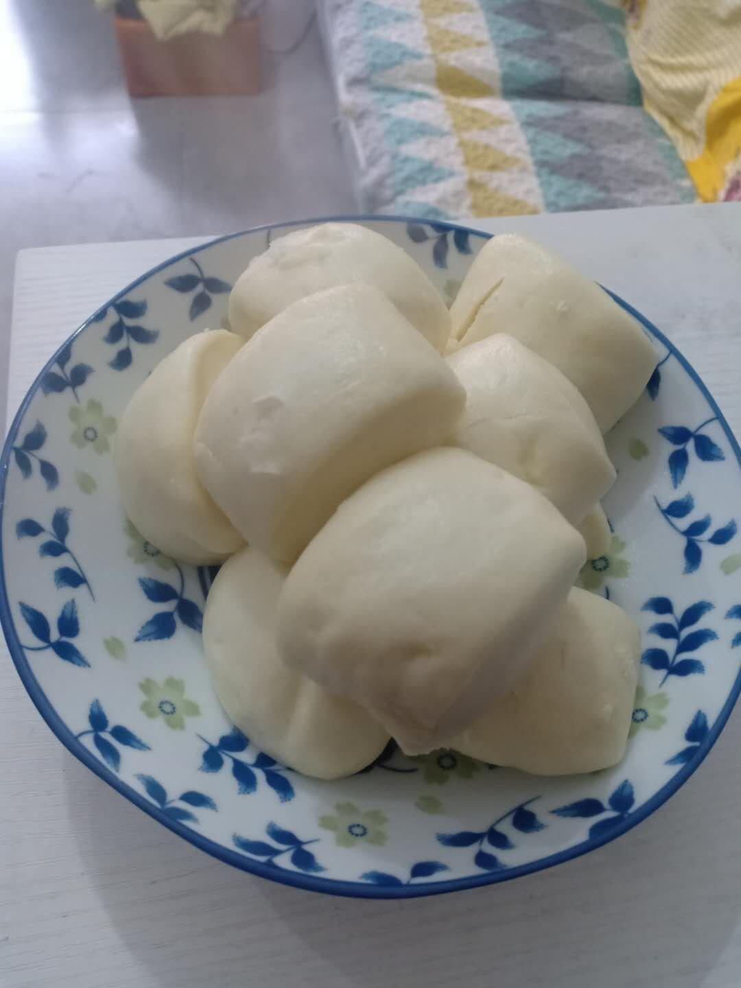 一发奶香小馒头，口感特别好！