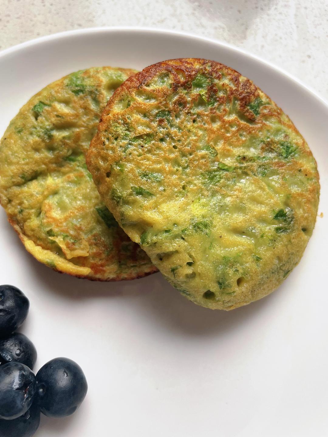 芹菜叶鸡蛋饼
