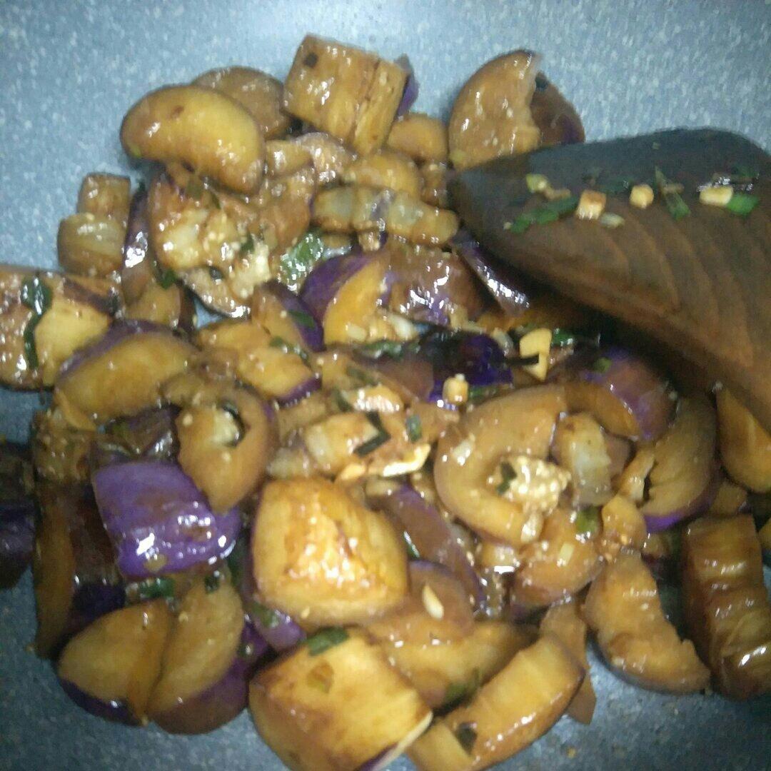 比肉好吃百倍的素炒茄子