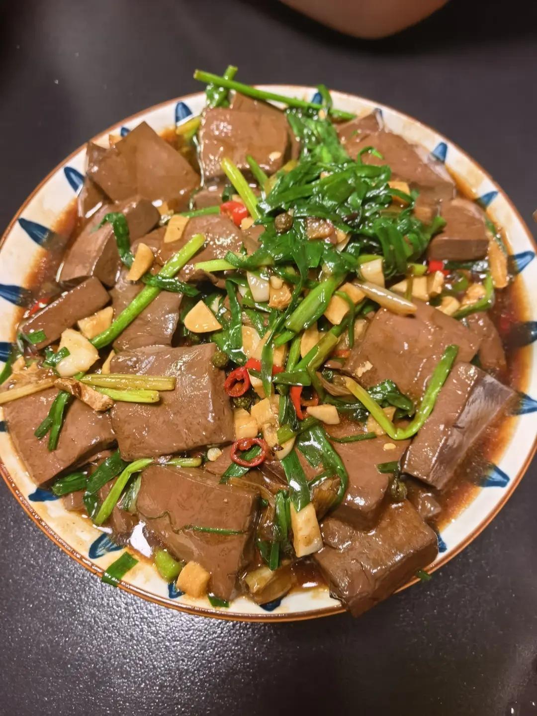 爆炒鸭血（鸡血）