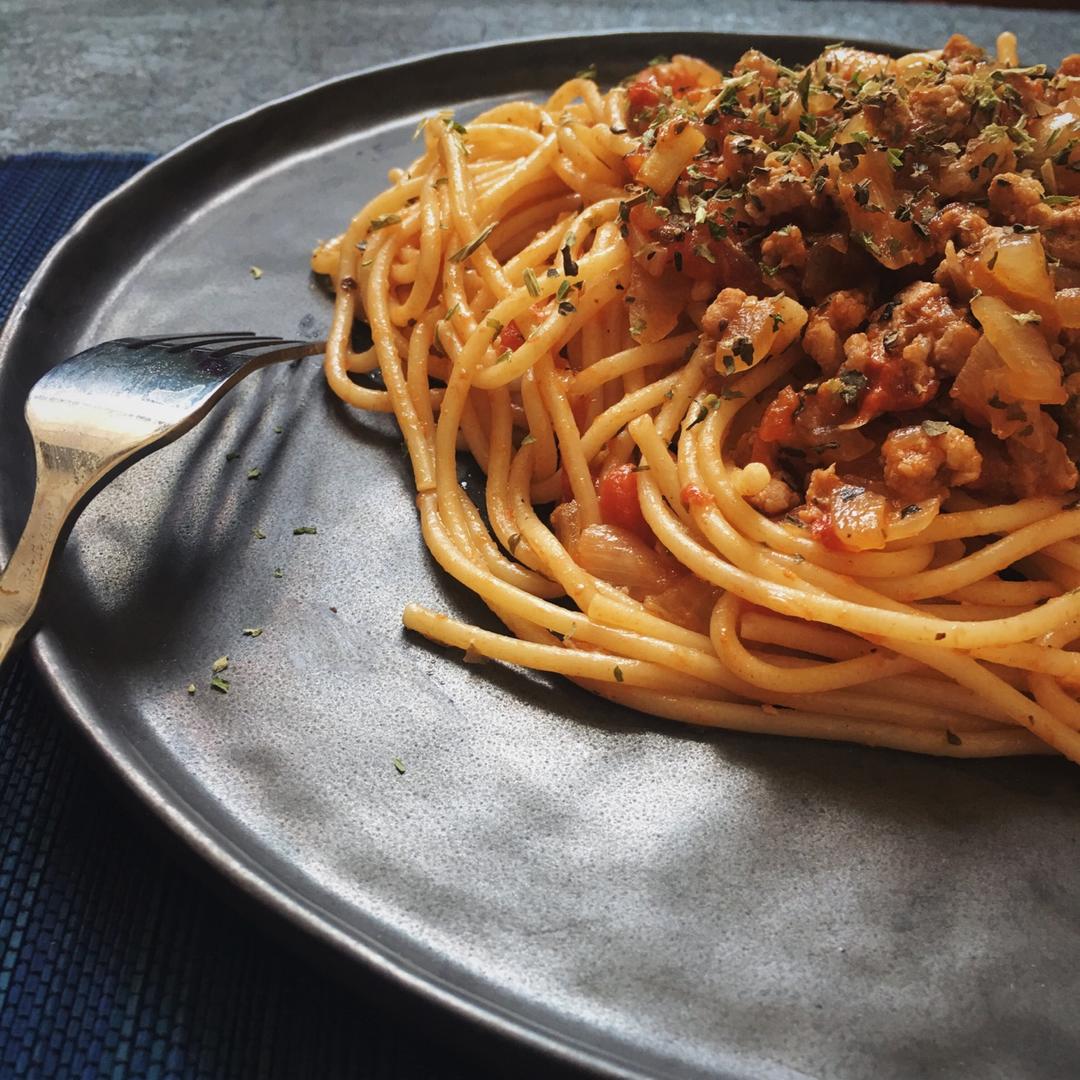 番茄肉酱意大利面