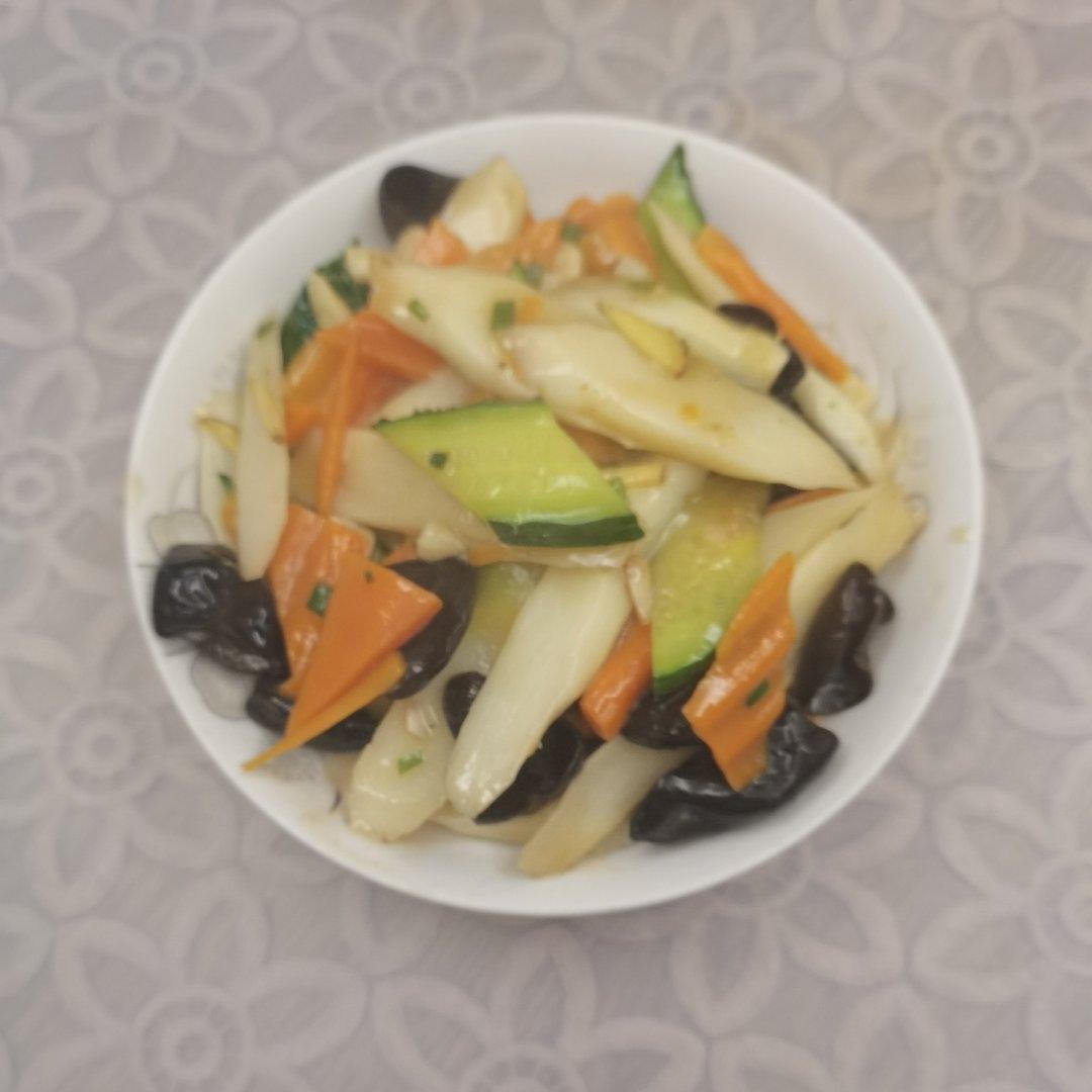 素菜冠军！营养美味的山药炒木耳