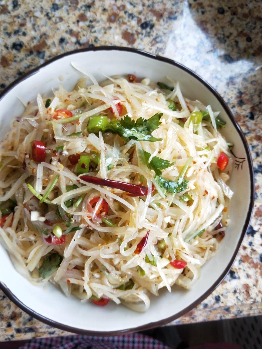 炝拌土豆丝的做法