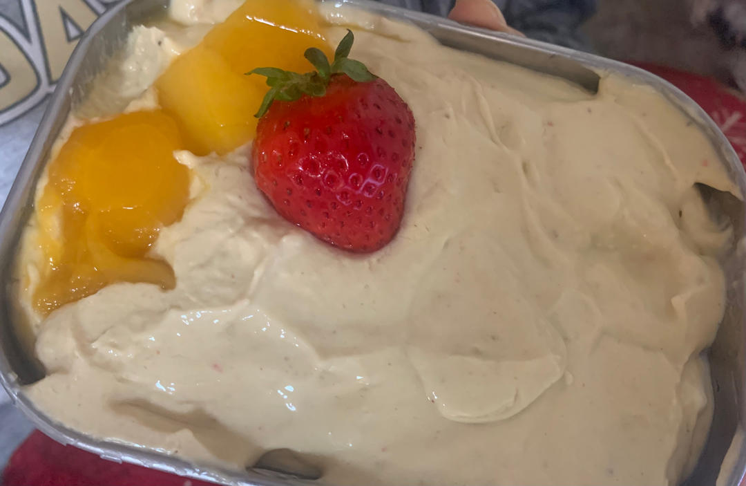 超級好味芒果草莓牛油果酸奶雪糕（super refreshing mango strawberry avocado yogurt ice cream )