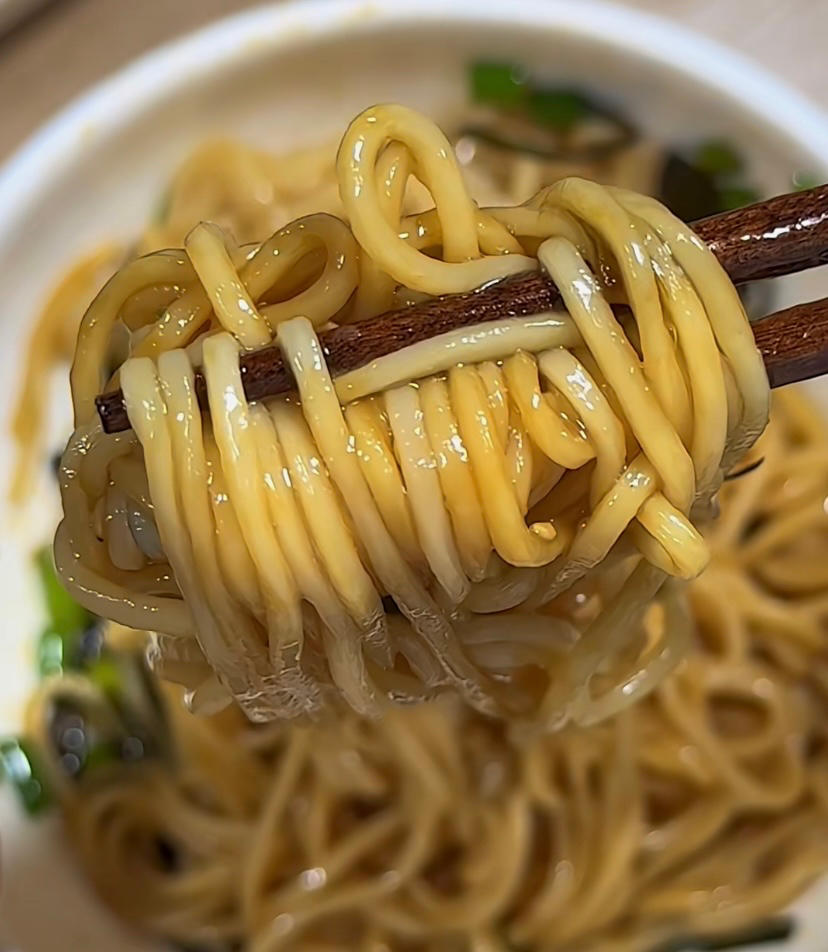 空气炸锅葱油拌面的做法