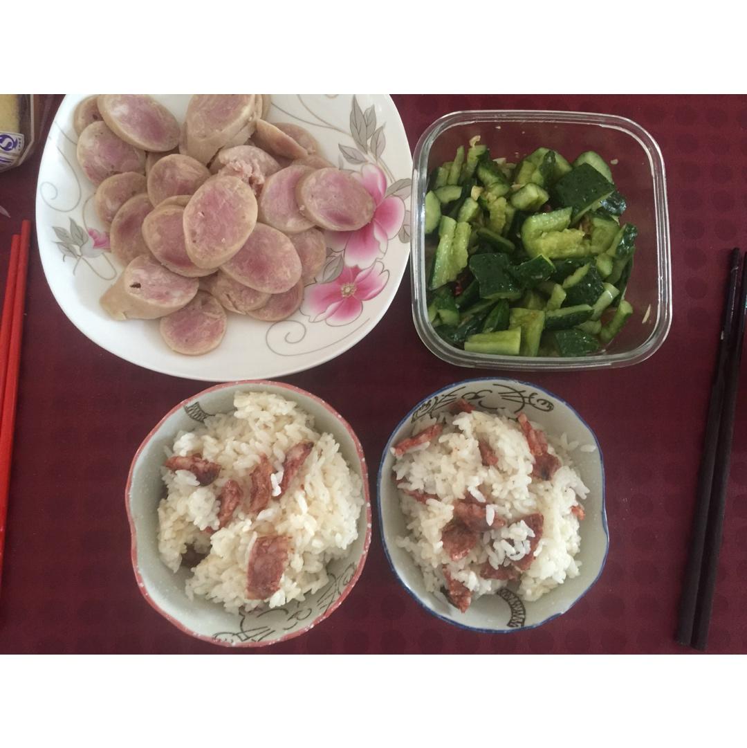 电饭锅版香菇腊肠饭