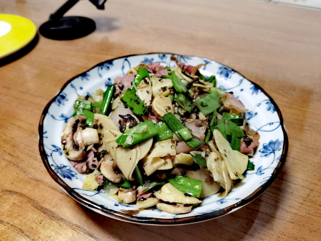 腊肉荷兰豆冬笋