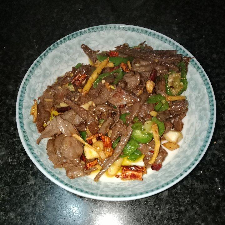 小炒牛肉