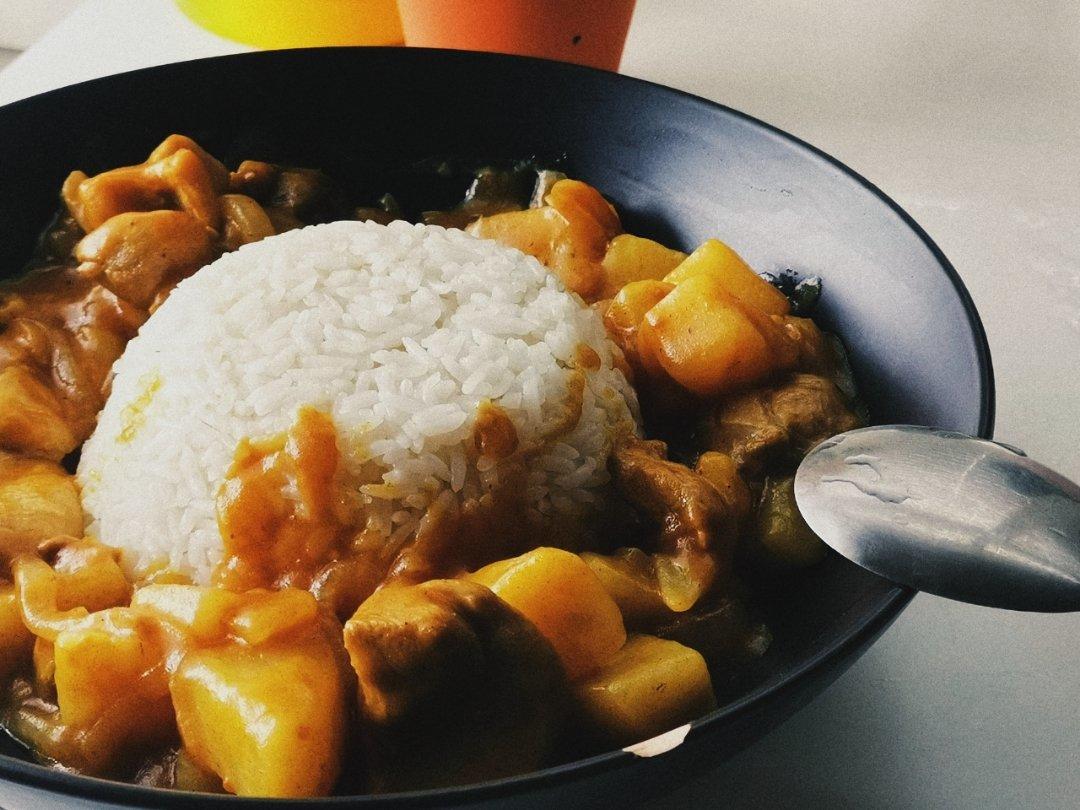 零失败日式咖喱鸡肉饭！！最正宗日本家庭做法！简单又好吃！