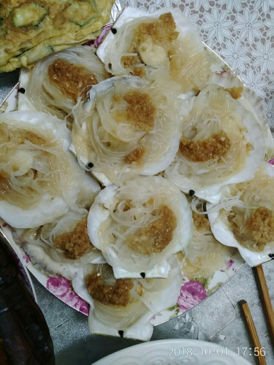 蒜蓉粉丝蒸扇贝