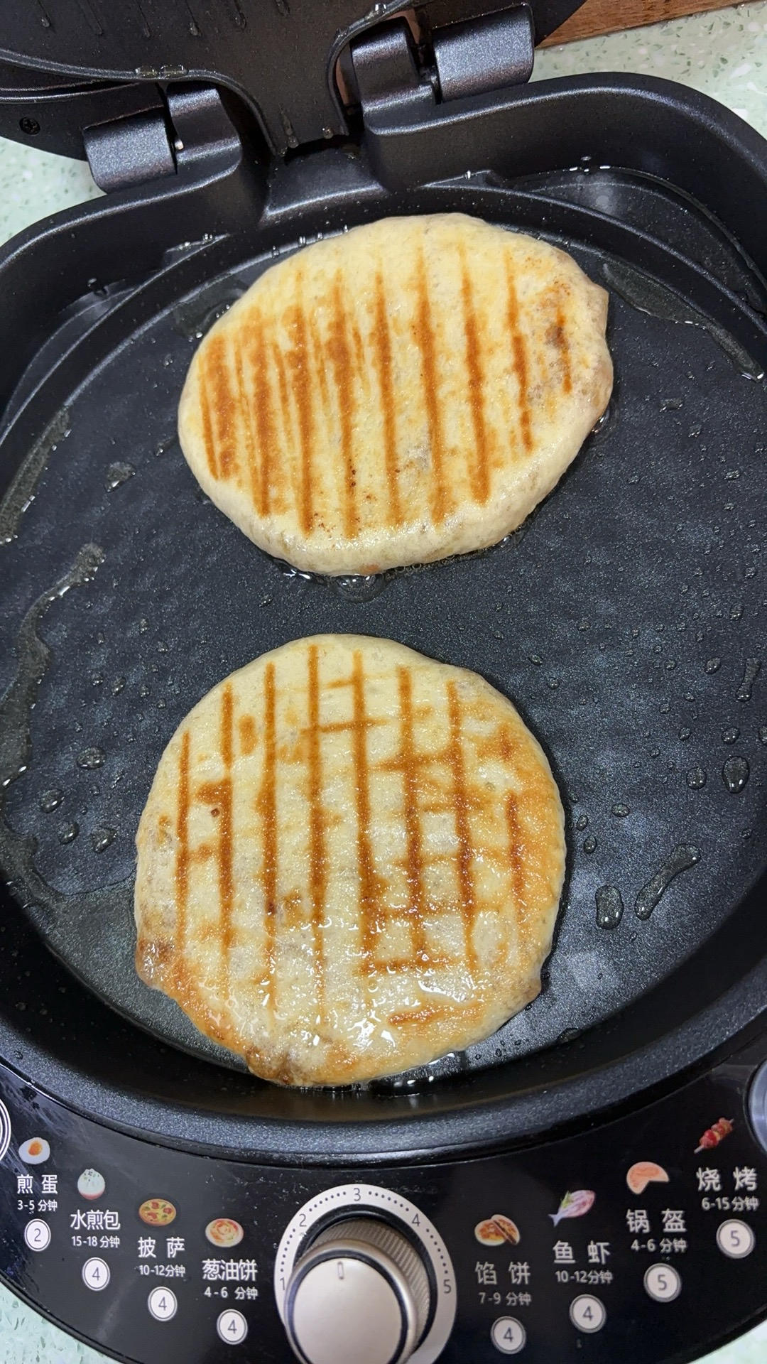 烙发面饼，比面包还软怎么做？教你详细做法配方，学会都能开店了