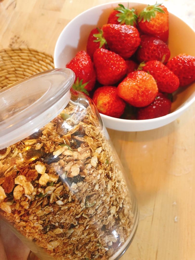 Granola（格兰诺拉麦片）