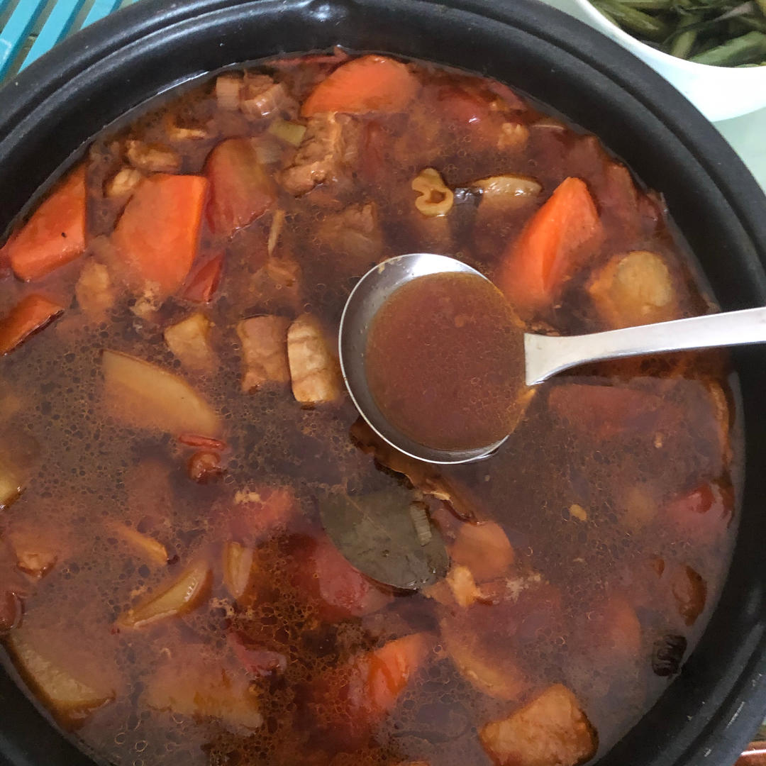 番茄土豆炖牛腩