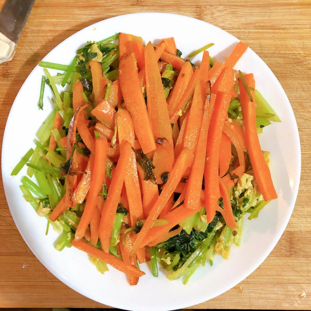 《中餐厅》芹菜炒蛋