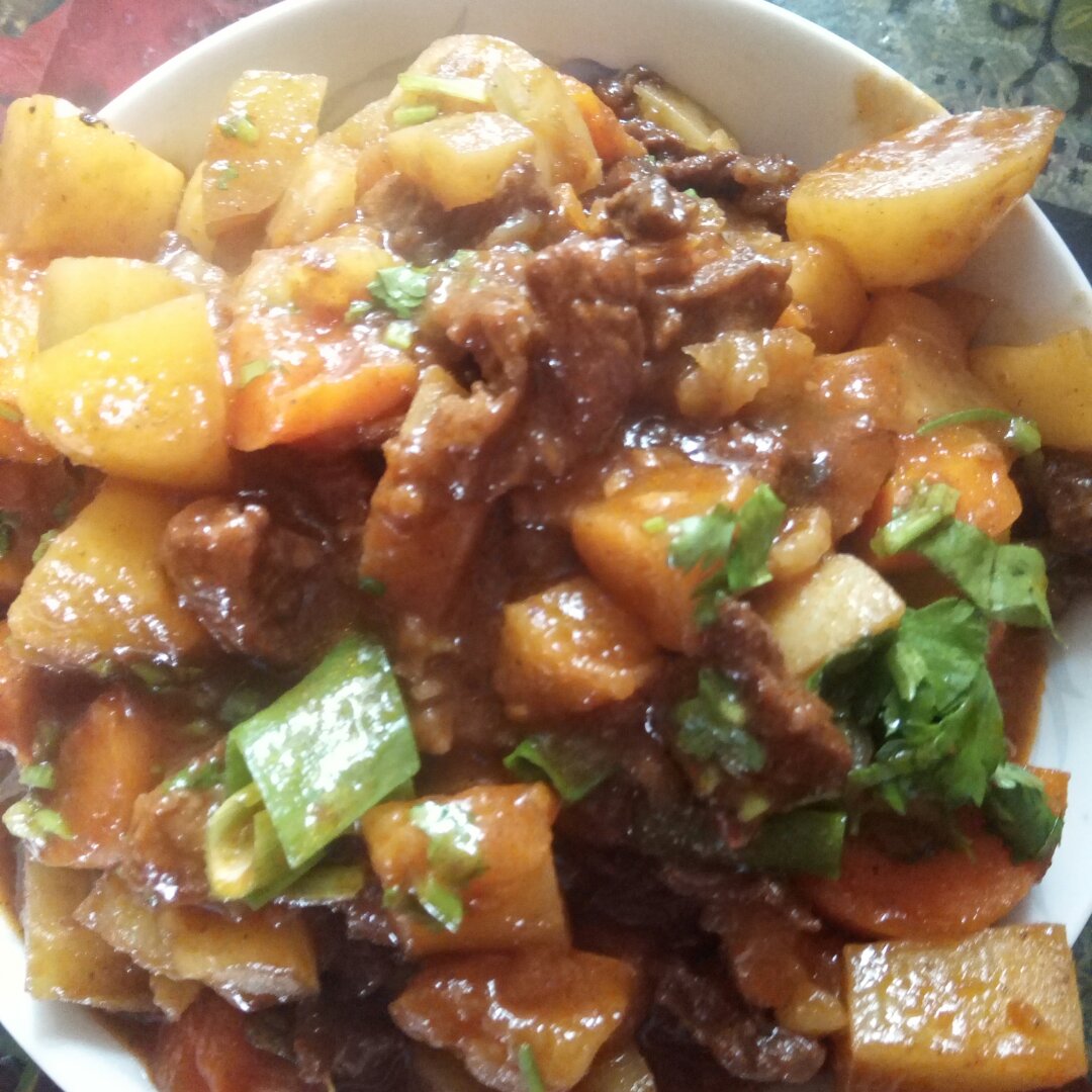 一个话唠包教包会的香浓红烩牛腩