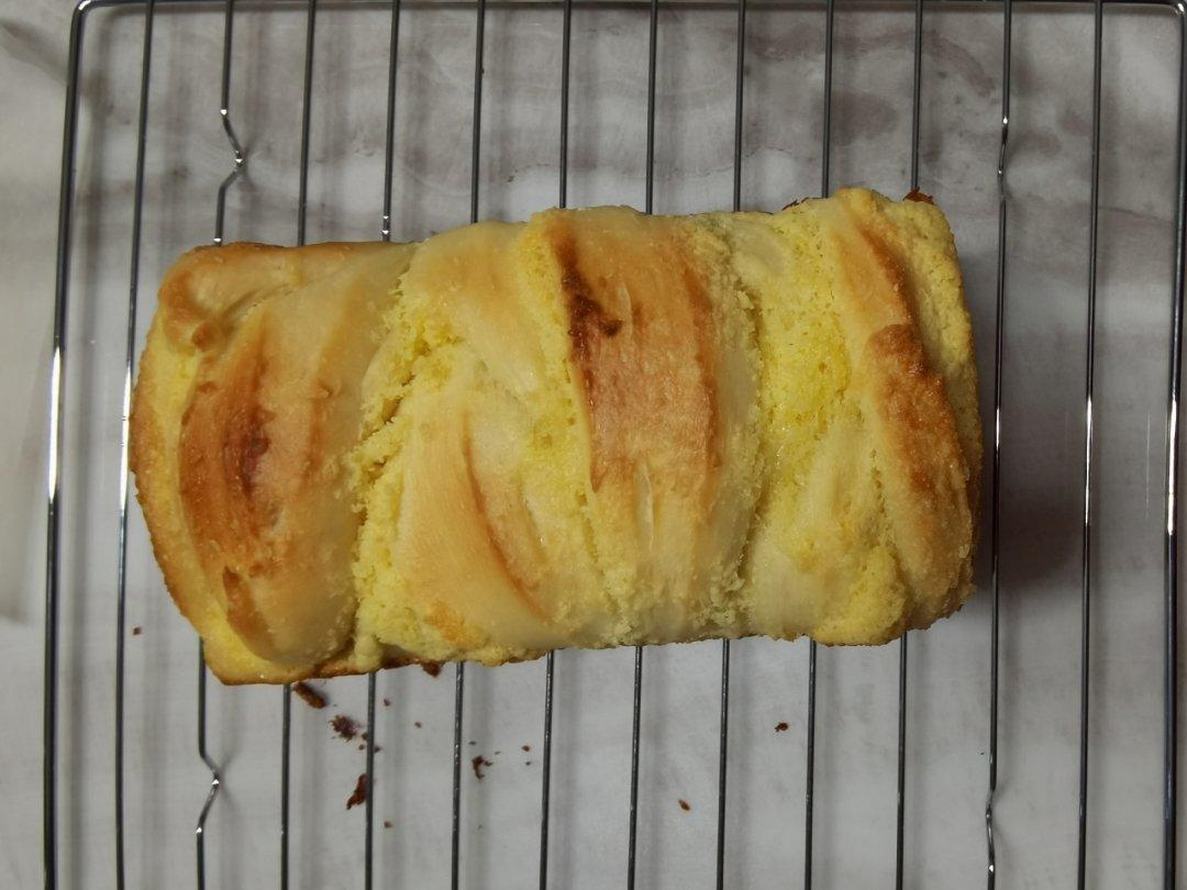 双倍椰蓉奶酥吐司