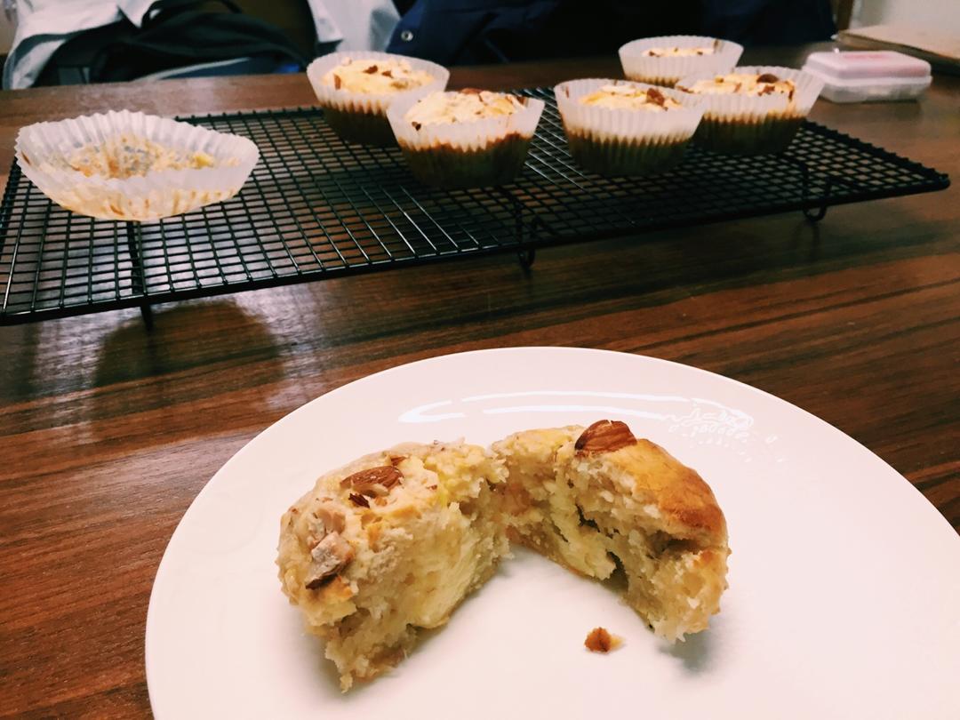 软心乳酪香蕉马芬<Banana Cream Cheese Muffins>