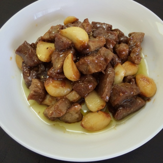 黑蒜子牛肉粒