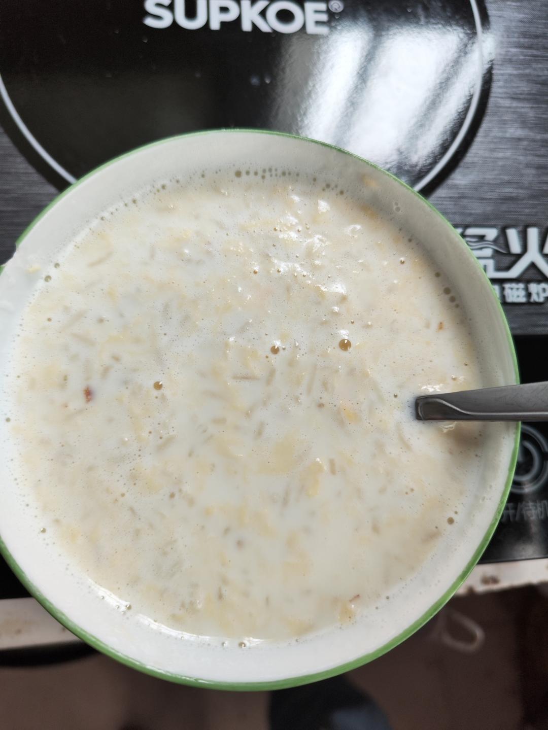 牛奶鸡蛋醪糟 冬日里最爱的甜品汤