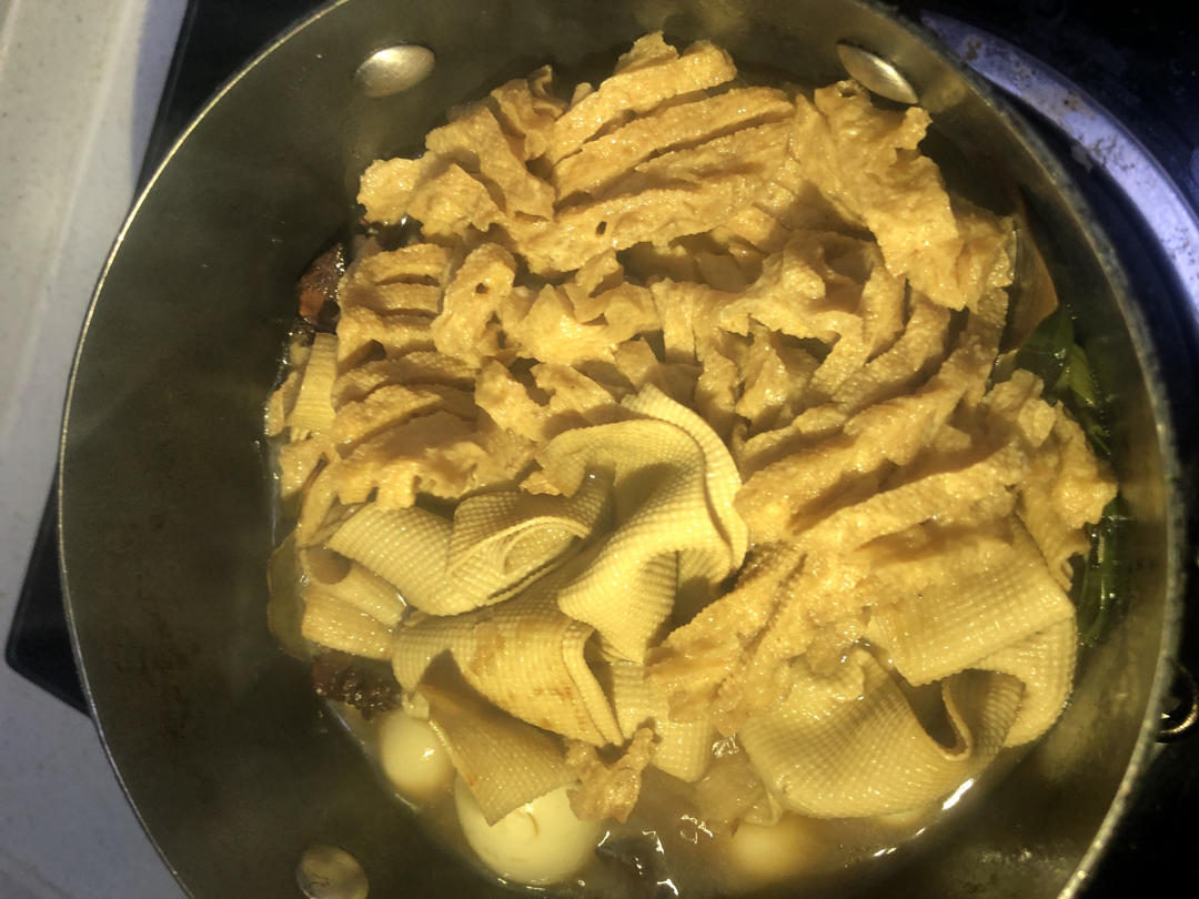 超好吃的减脂解馋卤豆皮