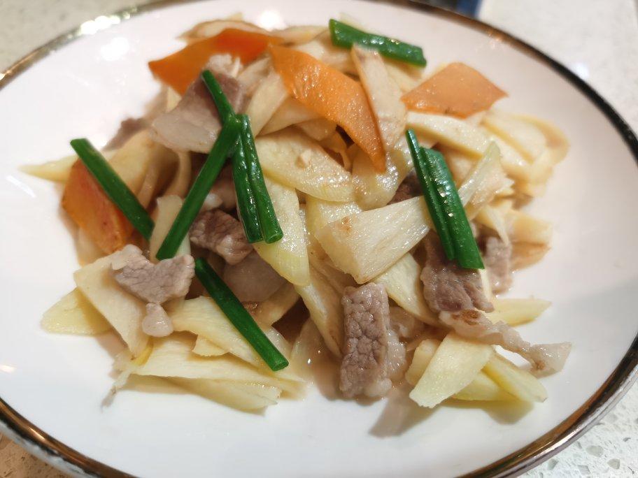 茭白炒里脊