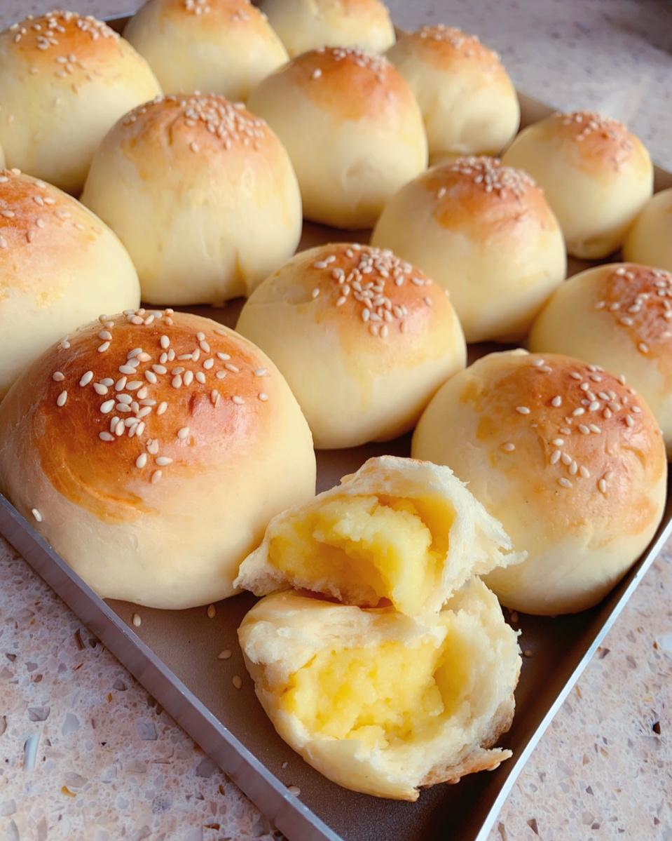 奶黄小餐包-一次发酵超好吃（附快手奶黄馅制作方法）