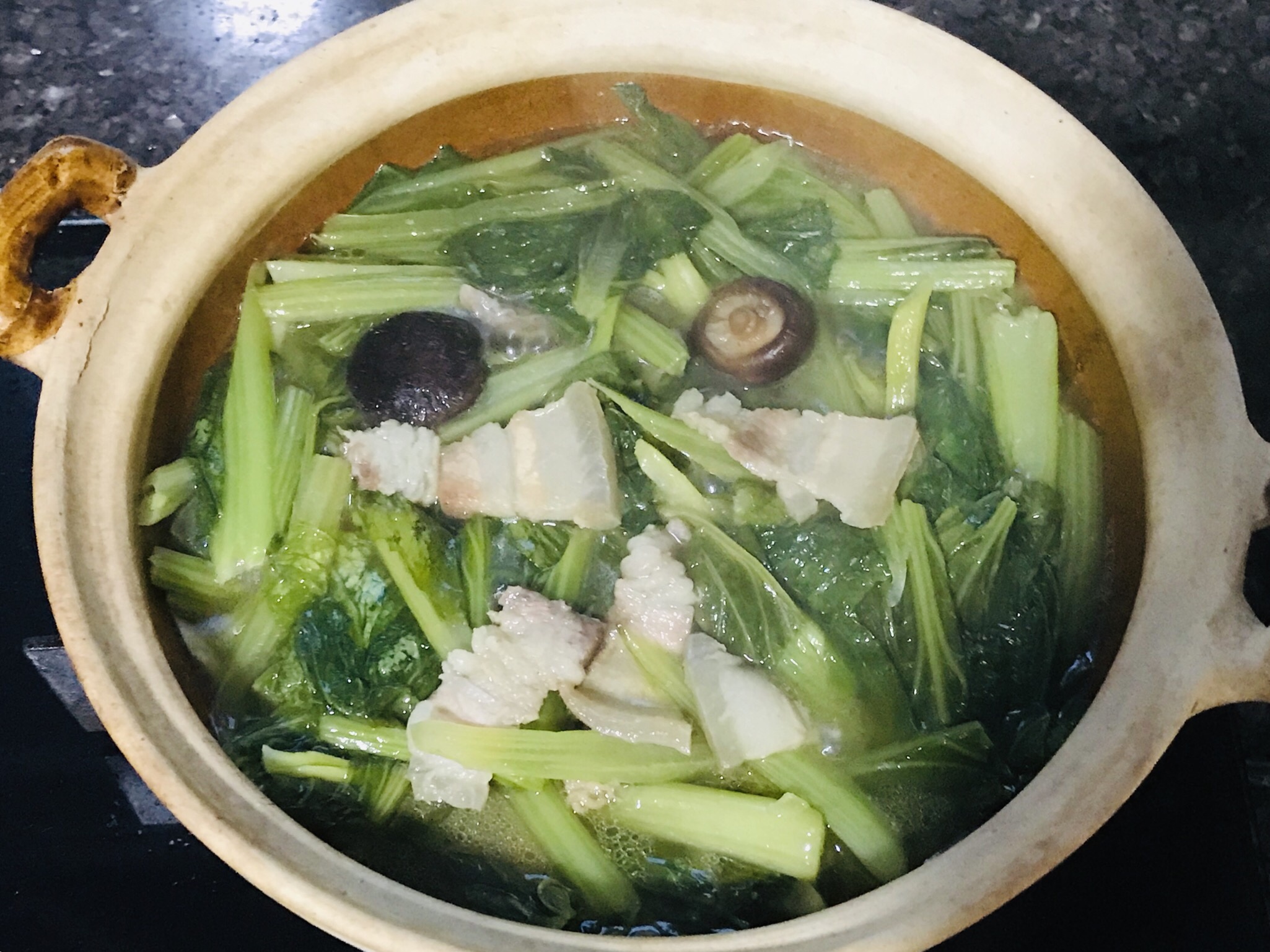 春菜砂锅煲的做法