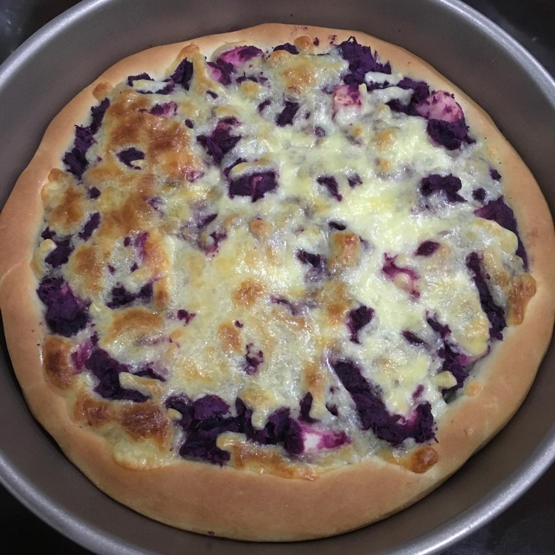 披萨 紫薯比萨 伽伽28做的紫薯比萨 一,饼底:,高筋粉80克,低筋粉20克