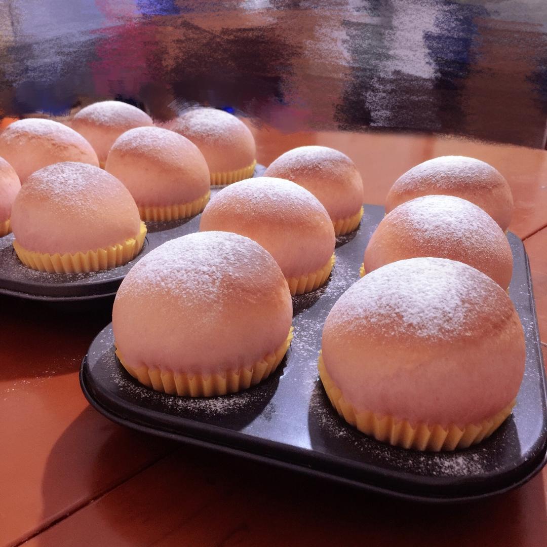 手机用户8801_tvq5做的椰蓉奶油小蘑菇面包