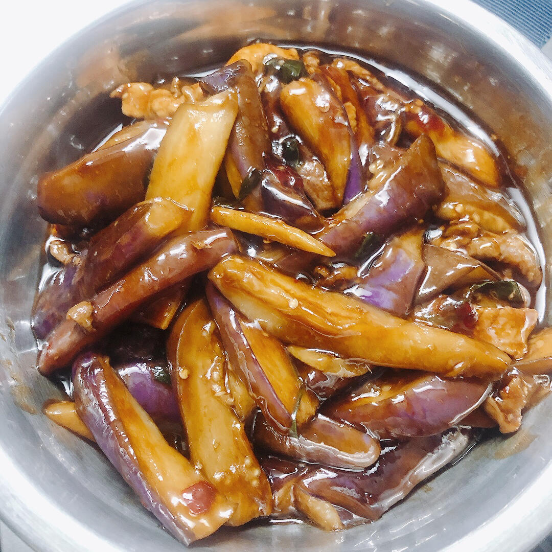 开胃下饭菜！巨简单的家常鱼香茄子煲