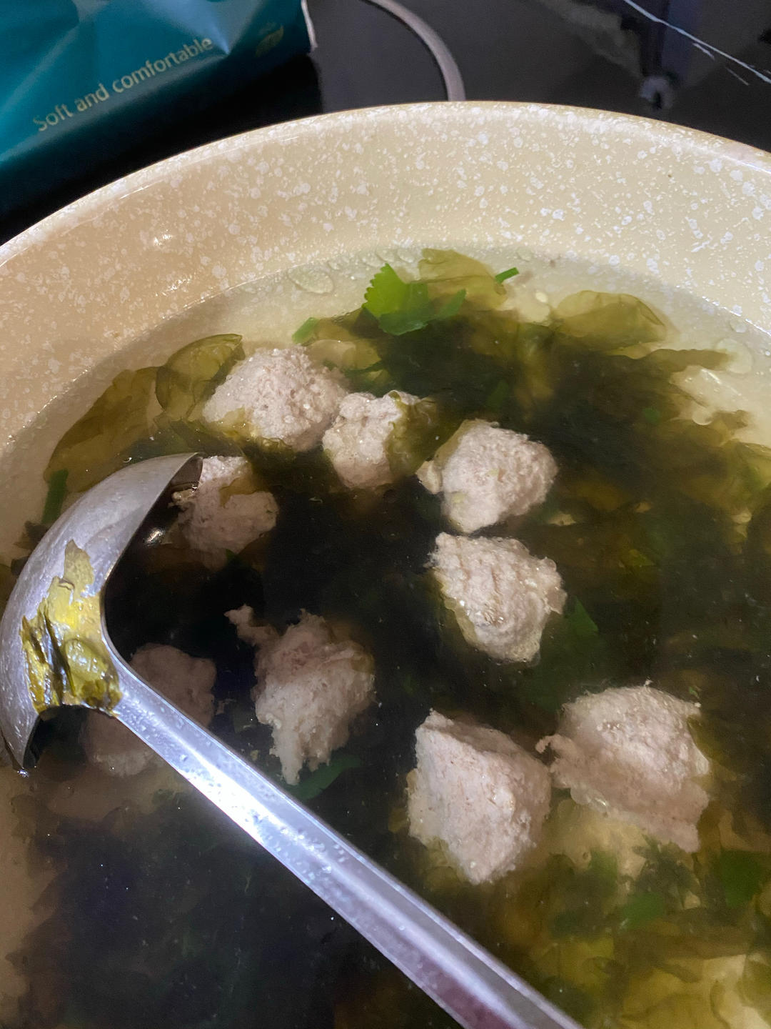 🔥这个季节一定要给孩子多喝这道紫菜肉丸汤，补铁又补钙❗️