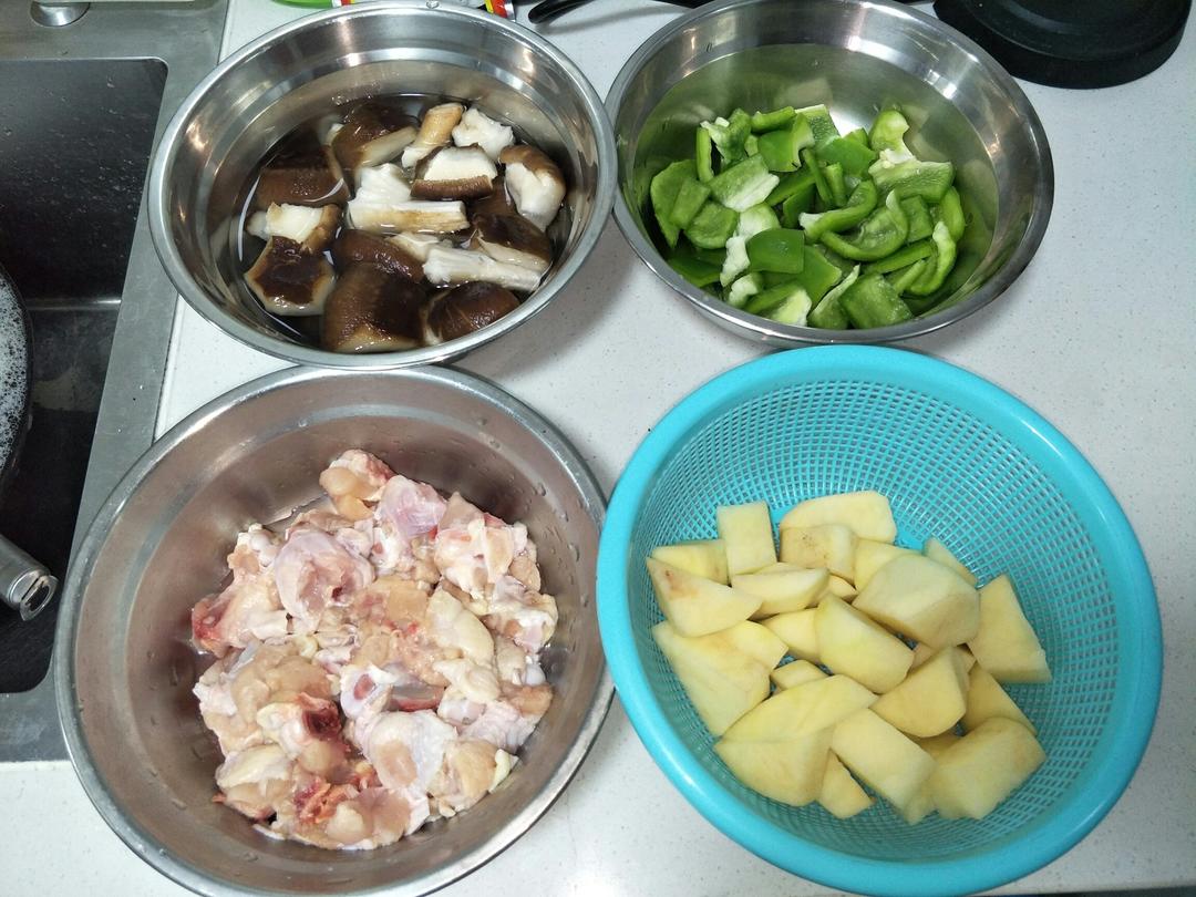好吃好做懒人餐—黄焖鸡米饭