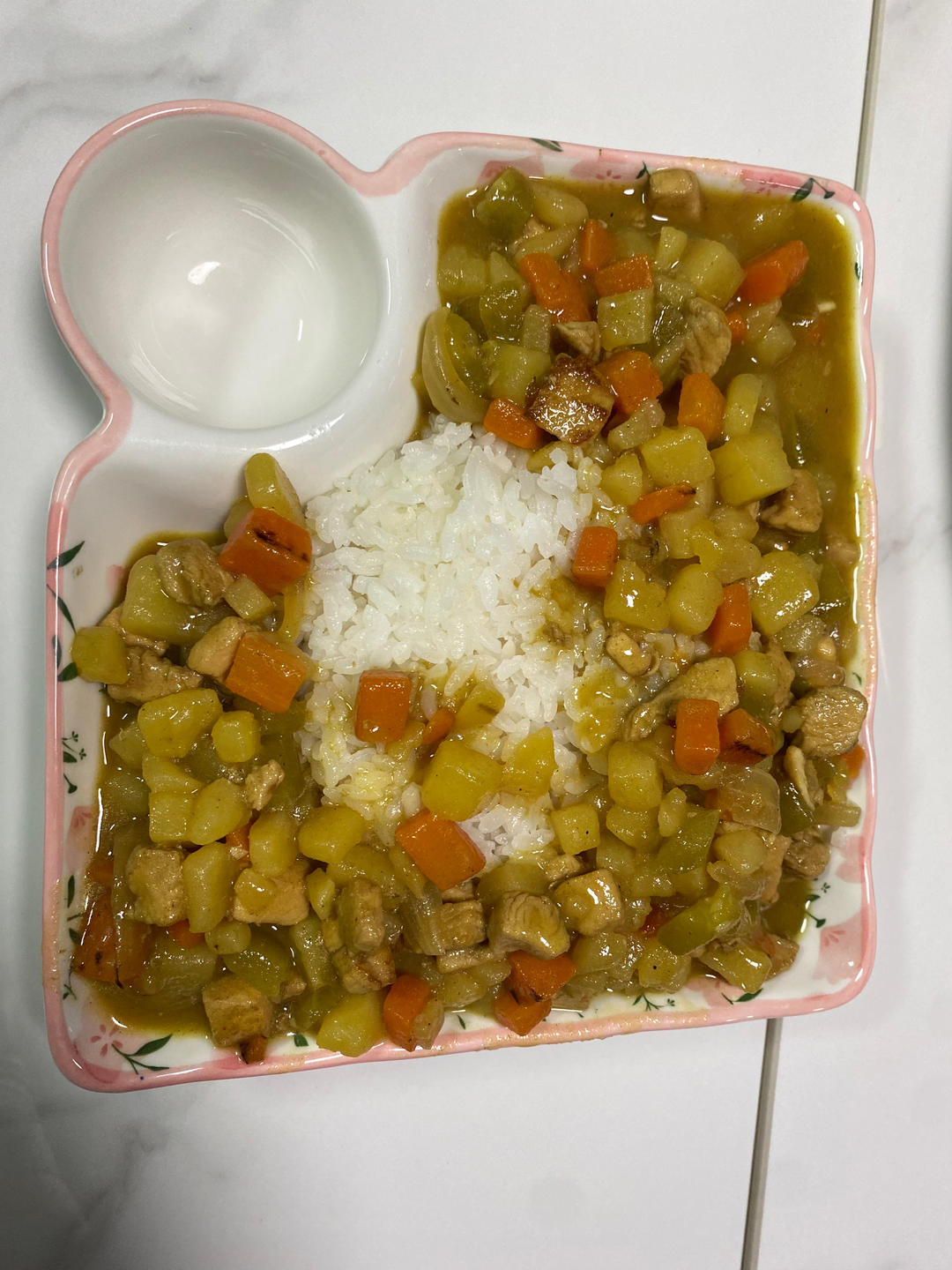 咖喱土豆鸡块