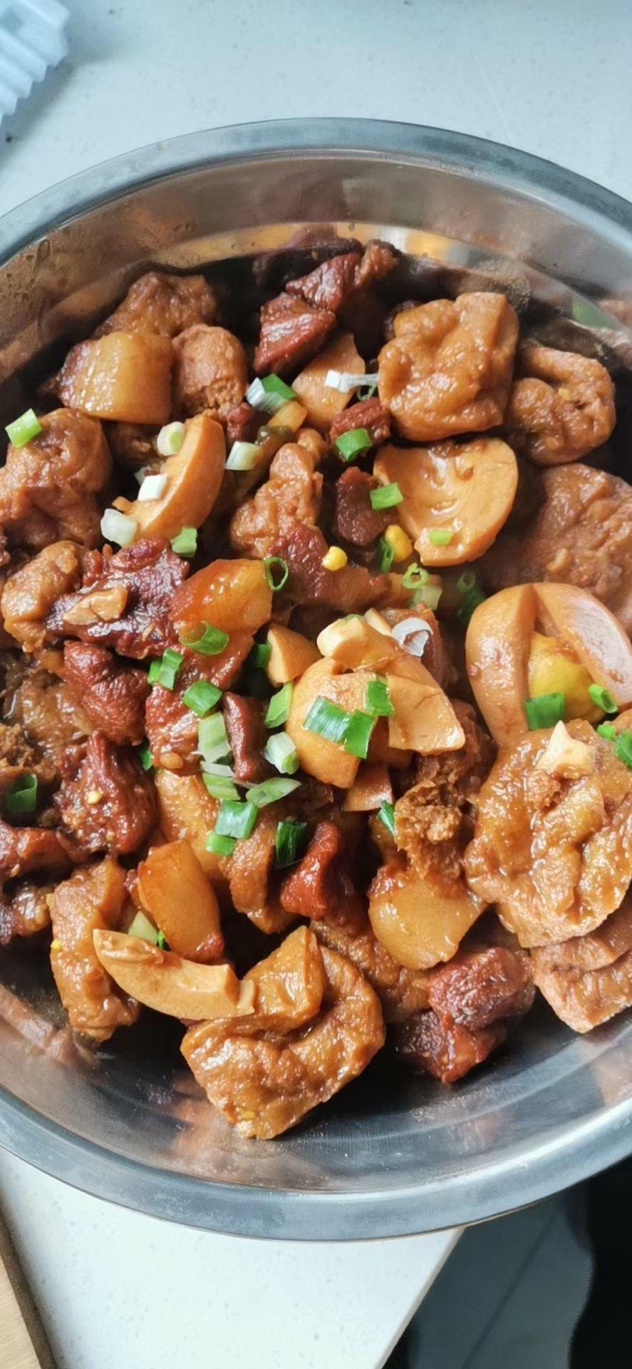 家常菜【豆泡红烧肉】外加两鸡蛋🥚