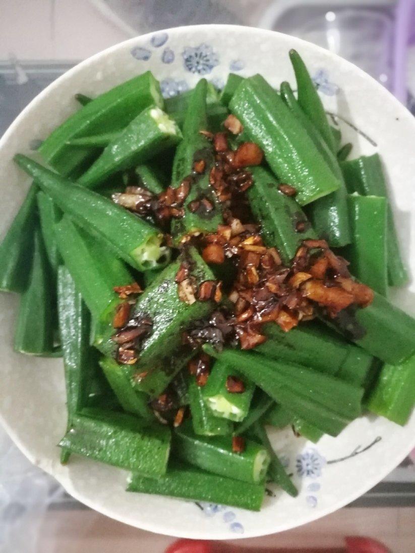 10分钟凉拌秋葵
